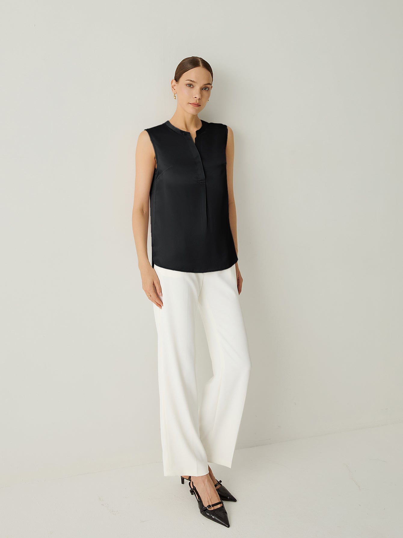 Aurise™ | 100% Silk V-Neck Sleeveless Relaxed Fit Blouse