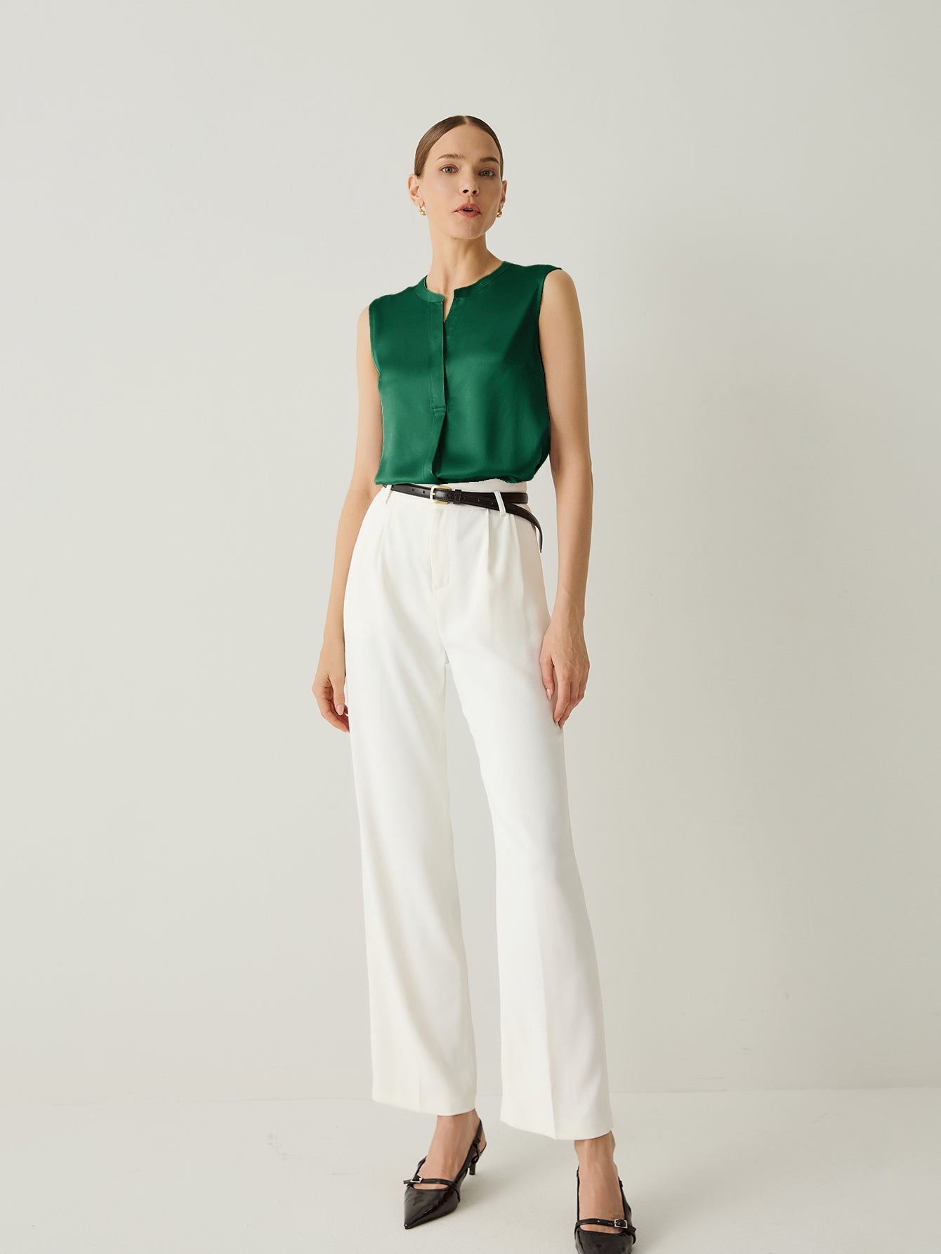 Aurise™ | 100% Silk V-Neck Sleeveless Relaxed Fit Blouse