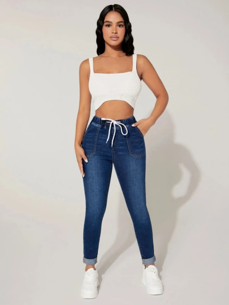 Aurise™ | Elastic Waist Ankle-Length Jeans